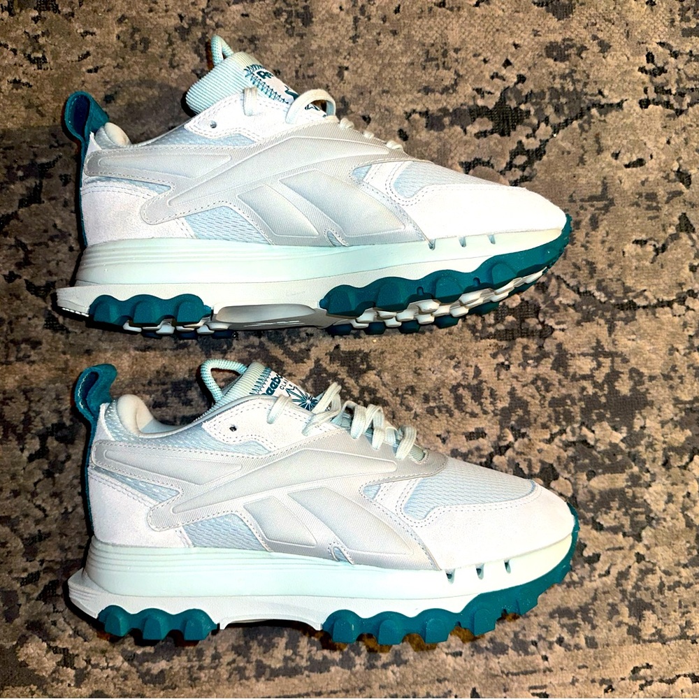 Cardi B Reebok Classic V2